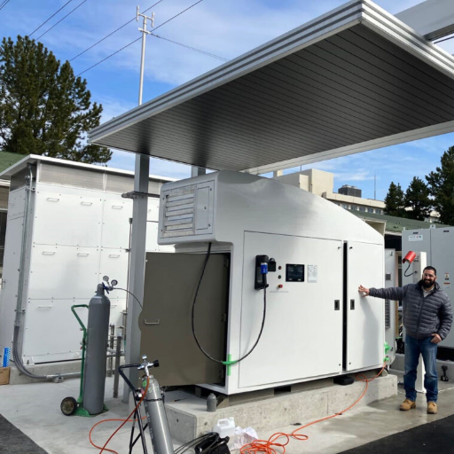 Operating the Hydrogen Fueling Station